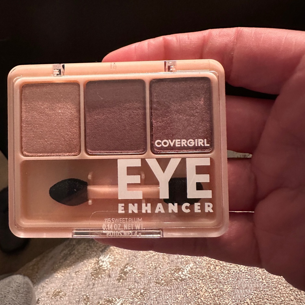 CoverGirl Eye Enhancers Eyeshadow Trio + Quads BNIB